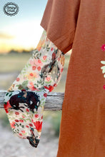 Load image into Gallery viewer, Somewhere South Bronc Tee
