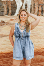 Load image into Gallery viewer, Turquoise and Silver Pearl Layered Necklace
